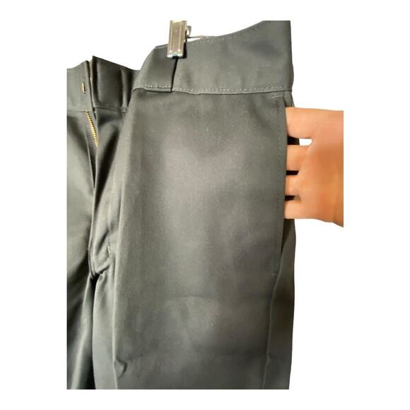 Dickies Men's Size 38 Relaxed Fit Work Shorts Black 13" Inseam Mid Rise NWT - Picture 2 of 9